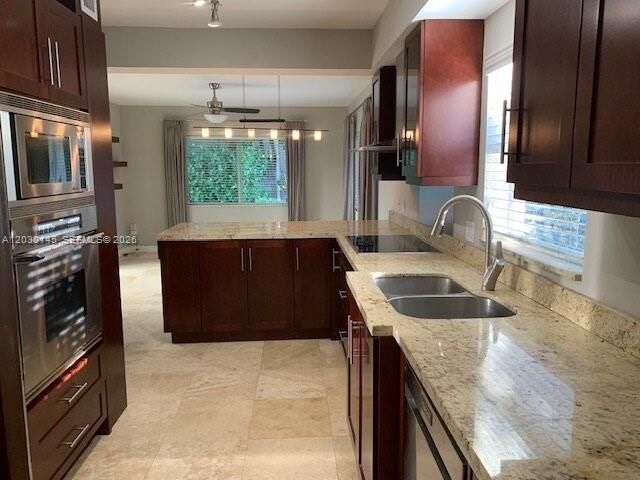 423 Alhambra Circle, Coral Gables, FL 33134