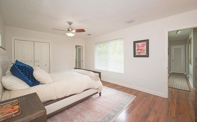 423 Alhambra Circle, Coral Gables, FL 33134