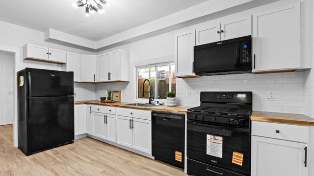 3104 Oliver Avenue N, Minneapolis, MN 55411