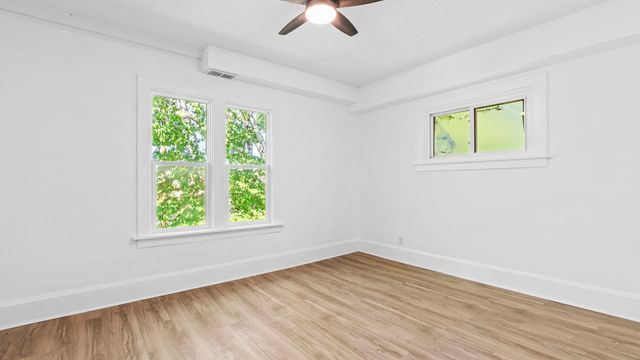 3104 Oliver Avenue N, Minneapolis, MN 55411