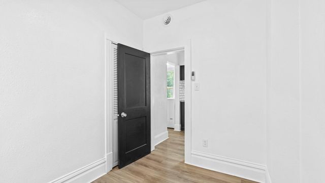 3104 Oliver Avenue N, Minneapolis, MN 55411