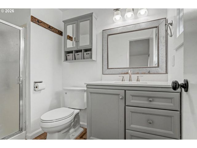 2120 LAFAYETTE St Se, Albany, OR 97322