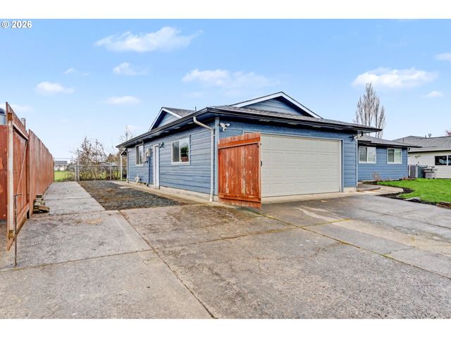 2120 LAFAYETTE St Se, Albany, OR 97322