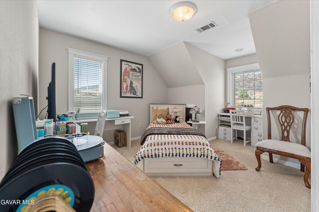 27450 Harness Drive, Tehachapi, CA 93561