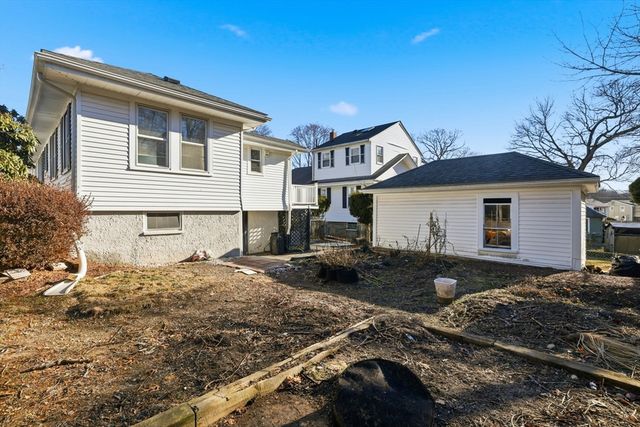 65 Barham Ave, Quincy, MA 02171