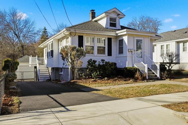 65 Barham Ave, Quincy, MA 02171