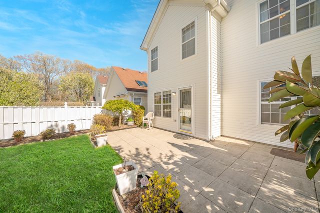 15 Sophia Drive, Middle Island, NY 11953