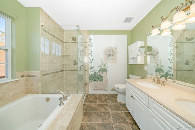 15 Sophia Drive, Middle Island, NY 11953
