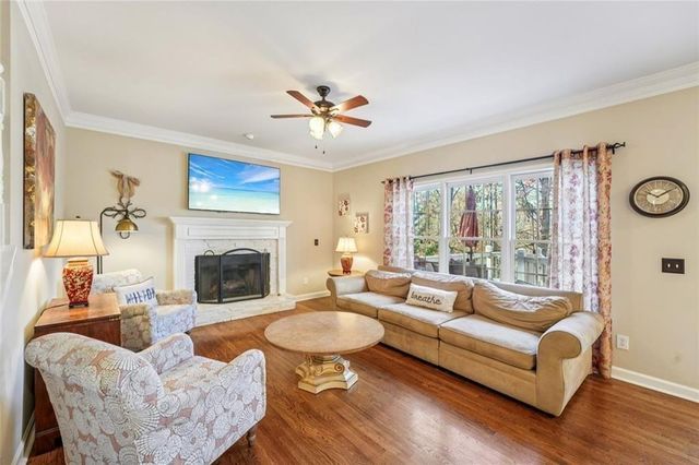 1013 Hickory Woods Way, Canton, GA 30115