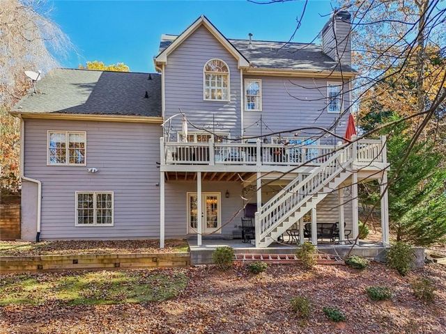 1013 Hickory Woods Way, Canton, GA 30115