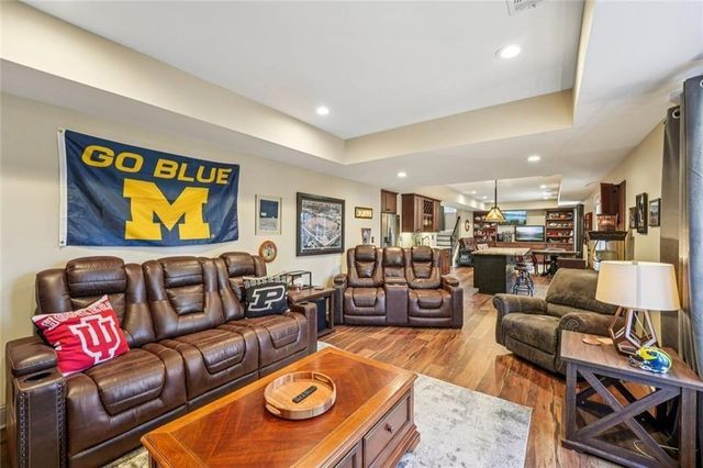 1013 Hickory Woods Way, Canton, GA 30115