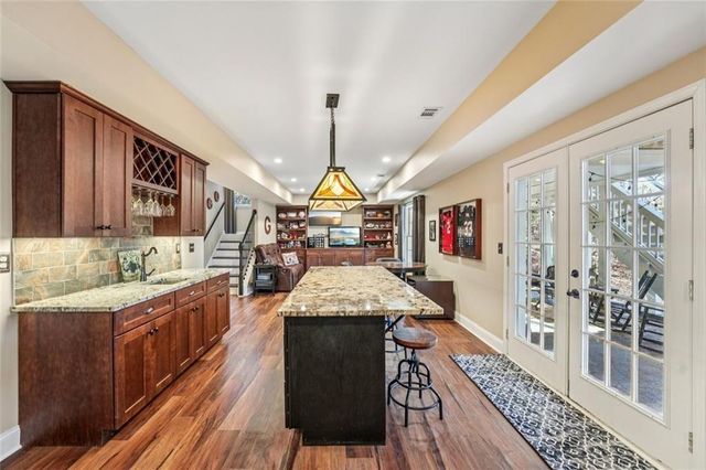 1013 Hickory Woods Way, Canton, GA 30115