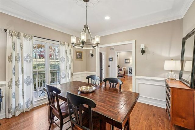 1013 Hickory Woods Way, Canton, GA 30115