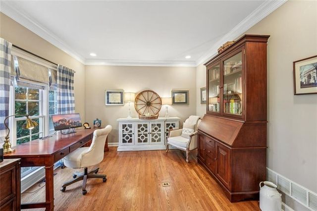 1013 Hickory Woods Way, Canton, GA 30115