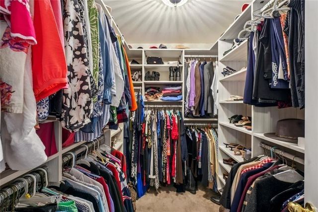 1013 Hickory Woods Way, Canton, GA 30115