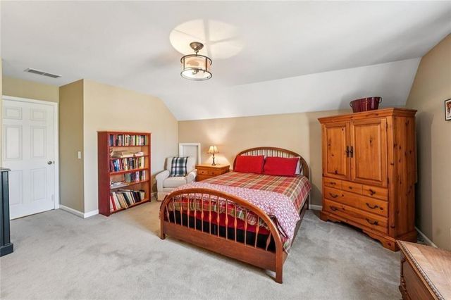 1013 Hickory Woods Way, Canton, GA 30115