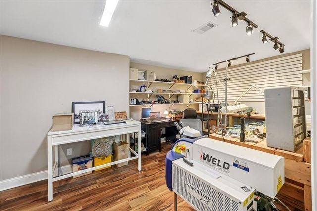 1013 Hickory Woods Way, Canton, GA 30115