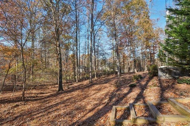 1013 Hickory Woods Way, Canton, GA 30115