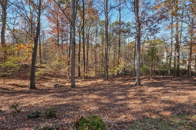 1013 Hickory Woods Way, Canton, GA 30115