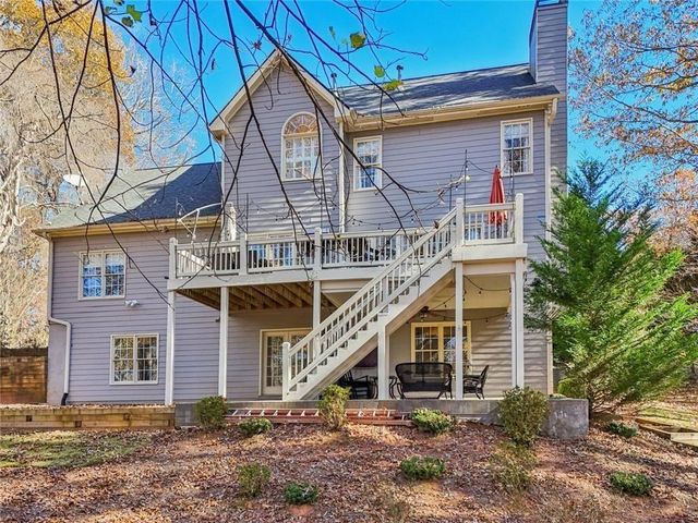 1013 Hickory Woods Way, Canton, GA 30115