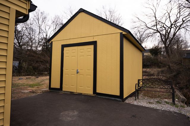 538 Norton Ave, Nashville, TN 37207