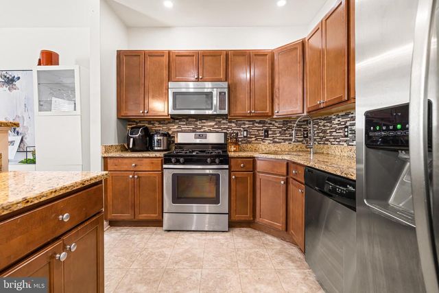 303 ROSS CT, Wyncote, PA 19095