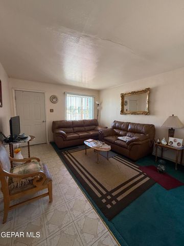 813 Santa Barbara Drive, El Paso, TX 79915