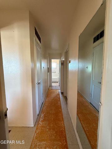 813 Santa Barbara Drive, El Paso, TX 79915