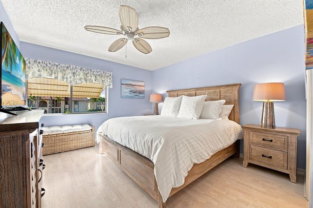 222 Pine Hov Circle A-2, Greenacres, FL 33463