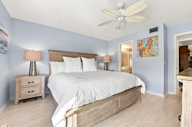 222 Pine Hov Circle A-2, Greenacres, FL 33463