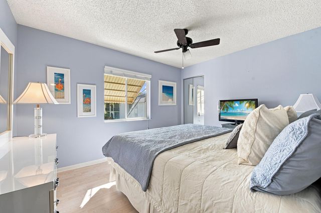 222 Pine Hov Circle A-2, Greenacres, FL 33463