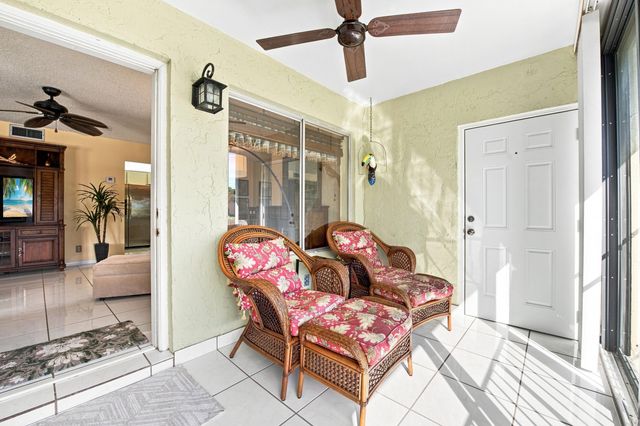 222 Pine Hov Circle A-2, Greenacres, FL 33463