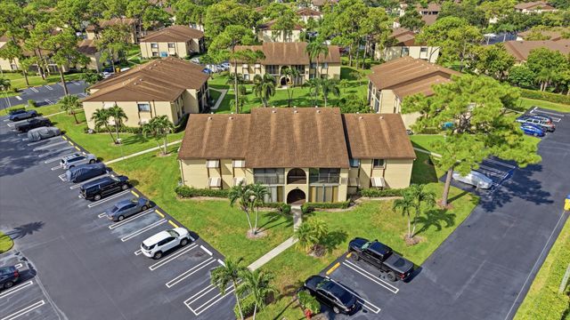 222 Pine Hov Circle A-2, Greenacres, FL 33463