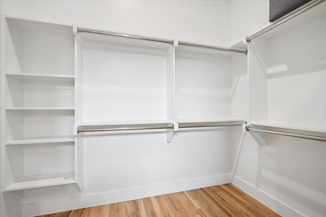 2130 Lovedale Avenue 102, Dallas, TX 75235