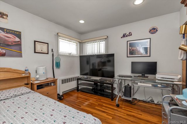 26 Sheridan Street, Old Bethpage, NY 11804