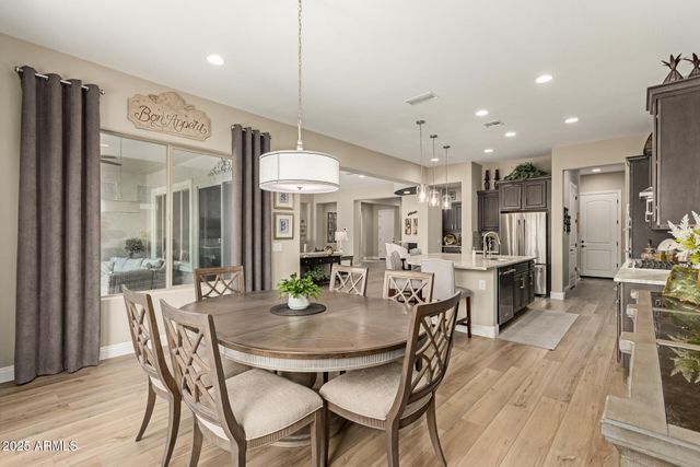 8112 W MERRIWEATHER Way, Florence, AZ 85132