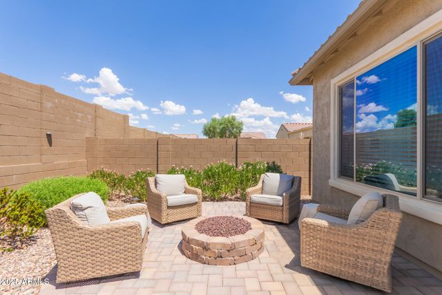8112 W MERRIWEATHER Way, Florence, AZ 85132