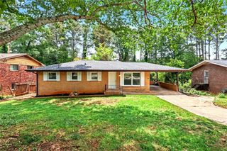 3995 Maxey Hill Drive, Stone Mountain, GA 30083