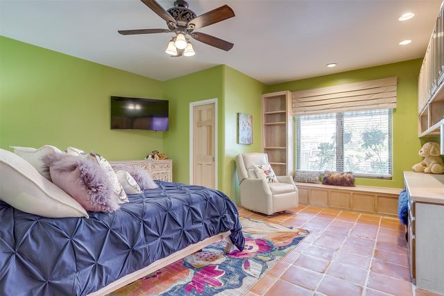331 Clear Lake Lane, Weatherford, TX 76087