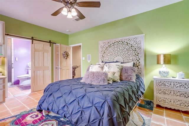 331 Clear Lake Lane, Weatherford, TX 76087