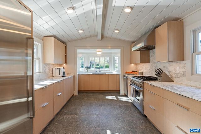 5432 STONY POINT PASS, Keswick, VA 22947