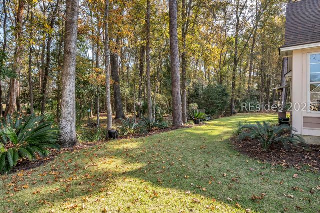 9 Island West Ct, Bluffton, SC 29910