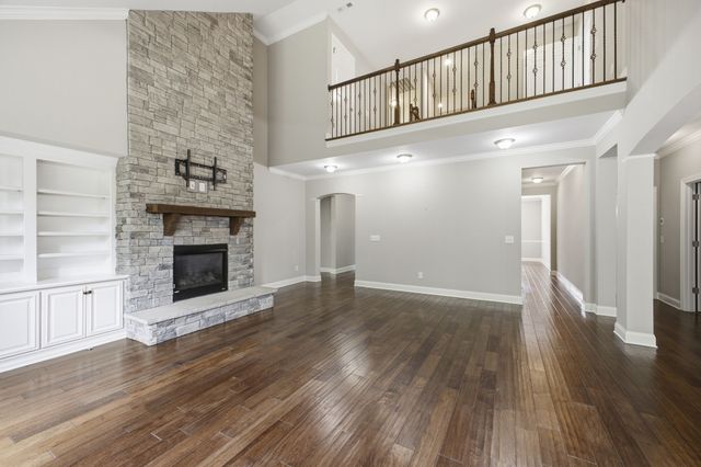 6764 Falls Ridge Ln, College Grove, TN 37046
