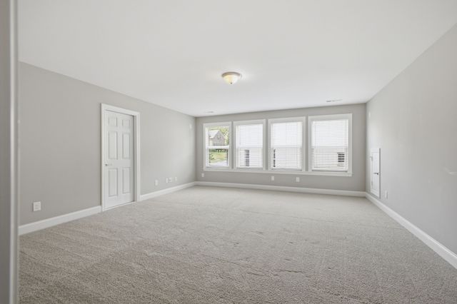6764 Falls Ridge Ln, College Grove, TN 37046