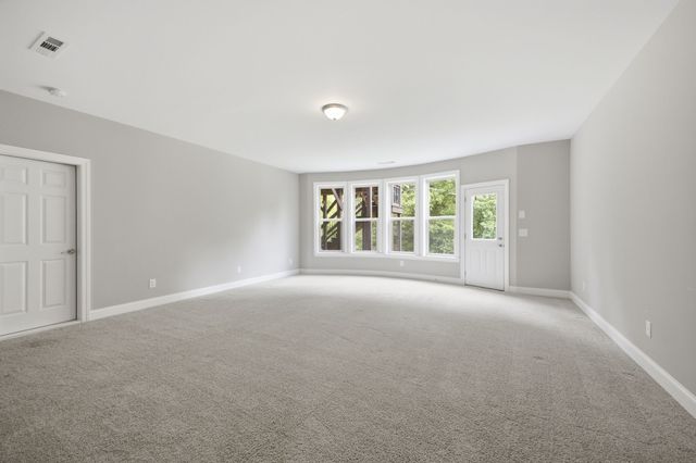 6764 Falls Ridge Ln, College Grove, TN 37046