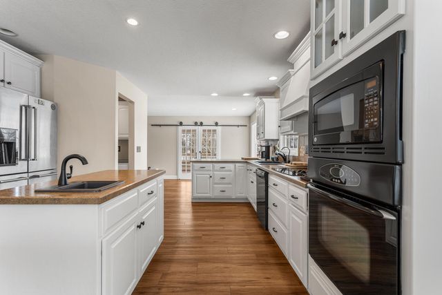 5210 Hammer Place, Decatur, IL 62521