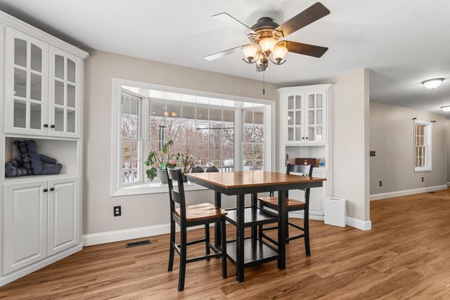 5210 Hammer Place, Decatur, IL 62521