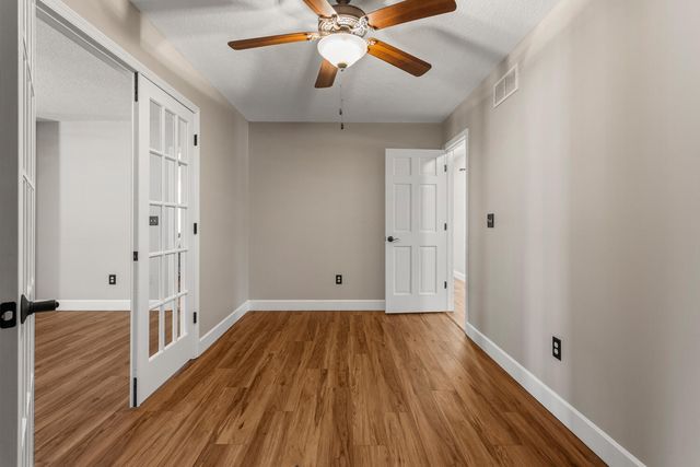 5210 Hammer Place, Decatur, IL 62521