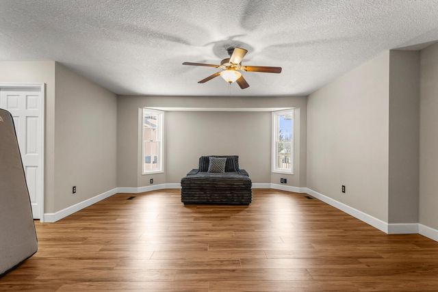 5210 Hammer Place, Decatur, IL 62521