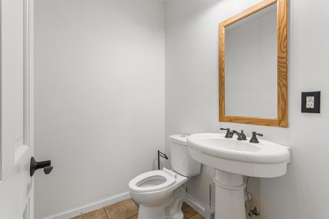 5210 Hammer Place, Decatur, IL 62521